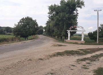 moldova/orhei-county/landmark/izvorul-din-satul-cucuruzeni