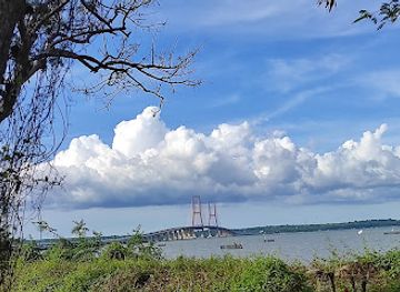 indonesia/surabaya/kenjeran/landmark/benteng-kedung-cowek