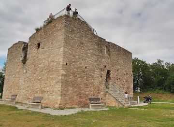 austria/lake-neusiedl/landmark/tabor-ruine