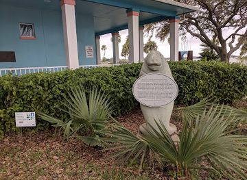 florida/treasure-coast/landmark/st-lucie-county-aquarium