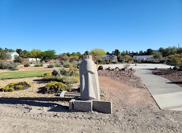 nevada/southern-nevada/landmark/stonehenge-replica