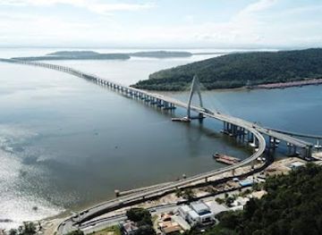 brunei/temburong-district/landmark/sultan-haji-omar-ali-saifuddien-bridge