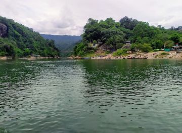 bangladesh/jaflong/landmark/mayabi-waterfall