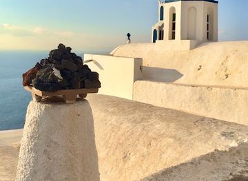 greece/pyrgos/landmark/three-bells-of-fira