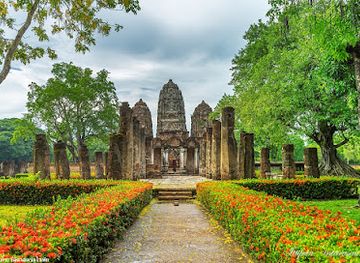 thailand/sukhothai/landmark/wat-si-sawai