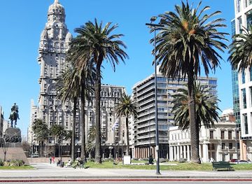uruguay/montevideo-coast/landmark/palacio-estevez-museo-de-la-casa-de-gobierno