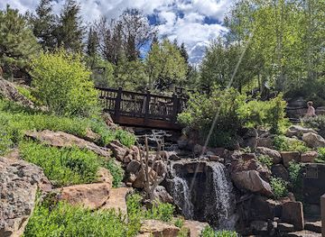 colorado/vail/landmark/betty-ford-alpine-gardens