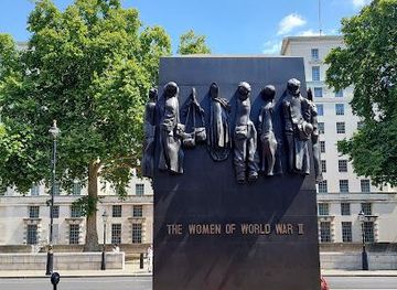 united-kingdom/windsor/landmark/the-women-of-world-war-ii