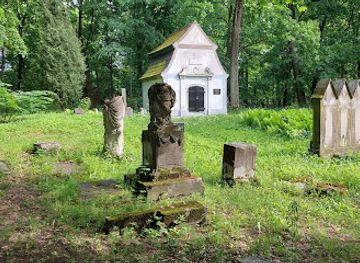 latvia/kurzeme/landmark/martin-cemetery