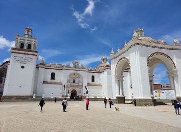 bolivia/copacabana/landmark/copacabana-la-paz