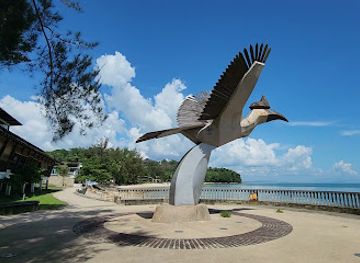 malaysia/sarawak/landmark/burung-kenyalang-statue