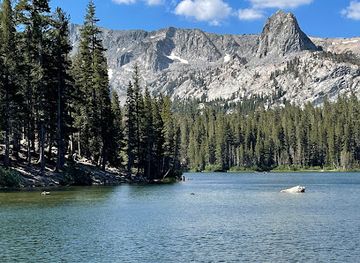 california/mammoth-lakes/landmark/mammoth-lakes-welcome-center