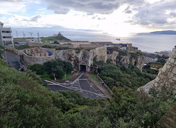 gibraltar/st-michael-s-cave/landmark/devil-s-bellows