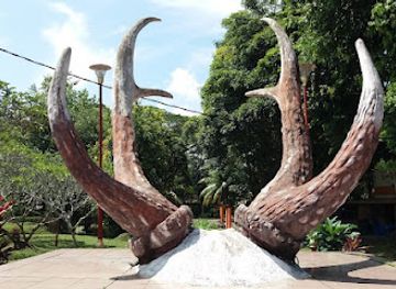 malaysia/northern-region/landmark/replika-tanduk-rusa