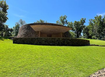 arkansas/bentonville/landmark/the-way-of-color-james-turrell-s-skyspace
