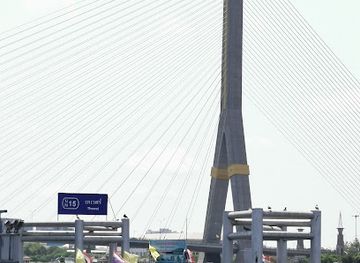 thailand/chao-phraya-river-basin/landmark/thewes-pier