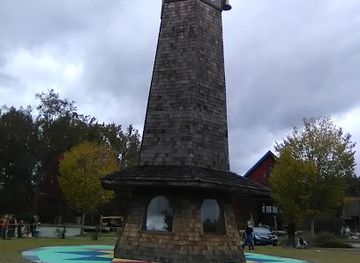 alabama/coosa-valley/landmark/russell-crossroads