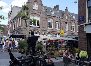 netherlands/amsterdam/de-pijp/landmark/andre-hazes-monument