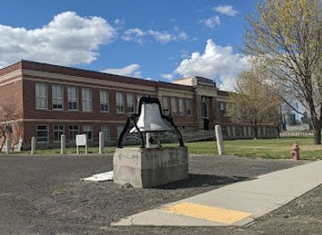 washington/eastern-washington/landmark/historic-hartline-school