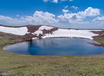 armenia/geghama-mountains/landmark/azhdahak