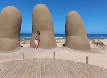 uruguay/punta-del-este/landmark/punta-del-este