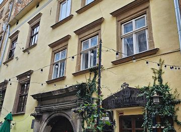 ukraine/lviv/rynok-square/landmark/kam-yanytsya-mykolayevychivska