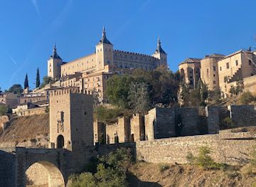 spain/toledo/alcazar/landmark/alcazar-de-toledo