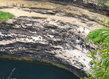 australia/limestone-coast/landmark/hells-hole
