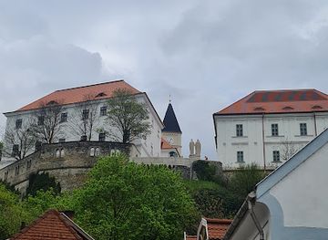 hungary/veszprem/landmark/margit-romok