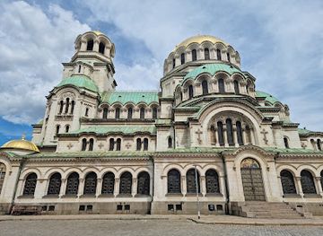 bulgaria/sredna-gora/landmark/patriarchal-cathedral-of-st-alexander-nevsky