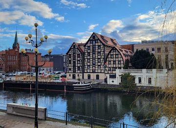 poland/bydgoszcz/landmark/spichrze-nad-brda-muzeum-okregowe-im-leona-wyczolkowskiego-w-bydgoszczy