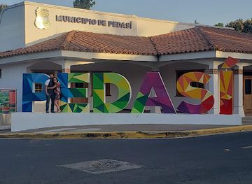 panama/pedasi/landmark/smiley-s-restaurant