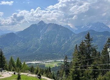 austria/karwendel-mountains/landmark/brunnsteinhutte