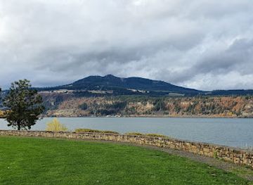 oregon/hood-river/landmark/pfriem-family-brewers