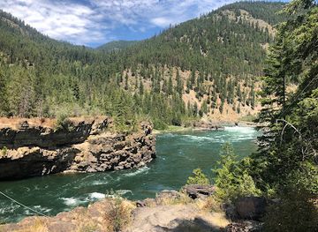 montana/libby/landmark/kootenai-falls-suspension-bridge