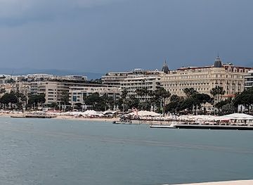 france/cannes/la-croisette/landmark/cannes-walk-of-fame