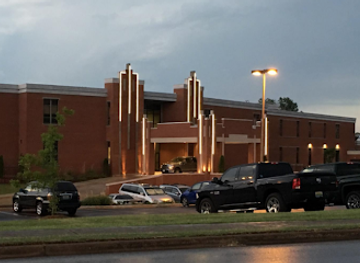 alabama/huntsville/landmark/civil-axe-throwing-huntsville