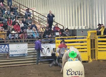 north-dakota/valley-city/landmark/north-dakota-winter-show