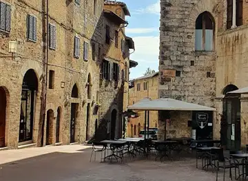 Tower and Casa Campatelli