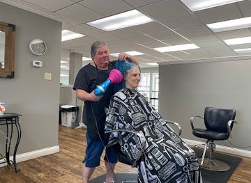 kentucky/henderson/landmark/shear-attractions