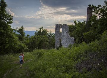 slovenia/southeast-slovenia/landmark/cross-cave