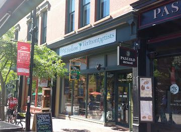 vermont/chittenden-county/landmark/frog-hollow-vermont-state-craft-center