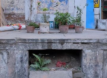 india/varanasi/varanasi-cantt/landmark/prachin-kuwa