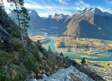 norway/more-og-romsdal/landmark/nesaksla