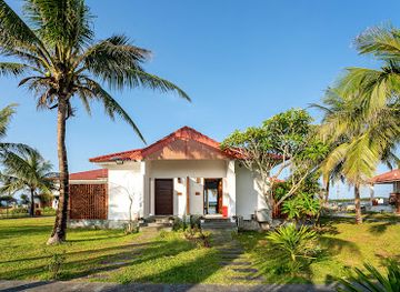 vietnam/tam-ky/landmark/tam-thanh-beach-resort-spa