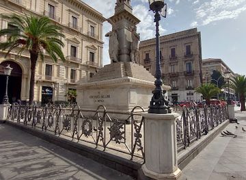 italy/catania/landmark/statue-of-vincenzo-bellini