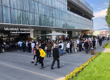 turkiye/uludag/landmark/kent-meydani-uludag-kebapcisi-cemal-usta-1964-den-beri-ict-gida