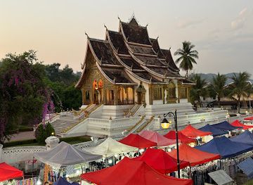 laos/luang-prabang/landmark/night-market