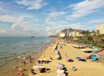 vietnam/vung-tau/back-beach/landmark/back-beach
