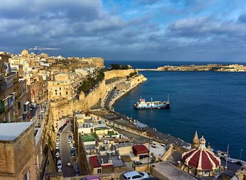 malta/marsamxett-harbour/landmark/boom-defence